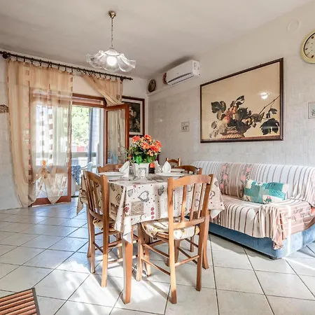 Apartment Ketty 4 Rosolina Mare